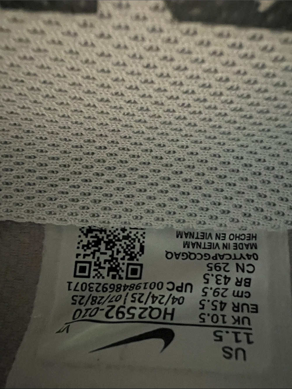 Nike Pegasus Premium Sneakers in Light Taupe and Gray - Picture 6 of 6